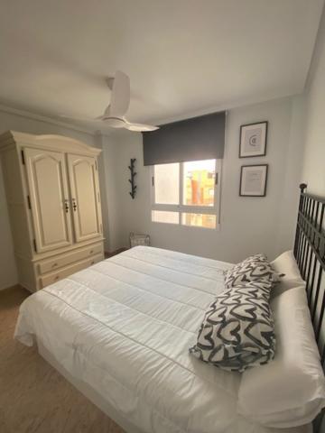 Centrico Apartamento Con Todo A Estrenar En La Playa Санта Пола Экстерьер фото